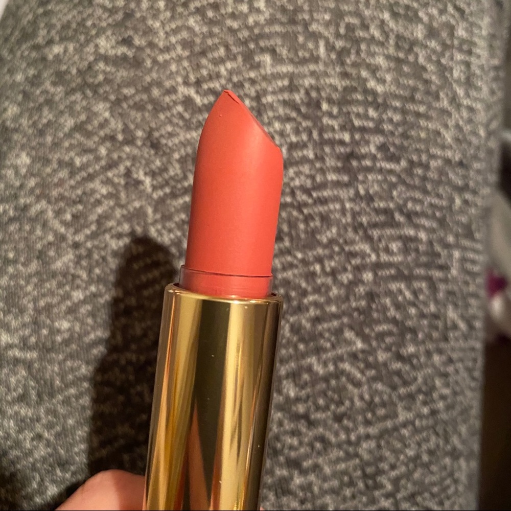 Colourpop Blur Lux Lipstick “Oasis”